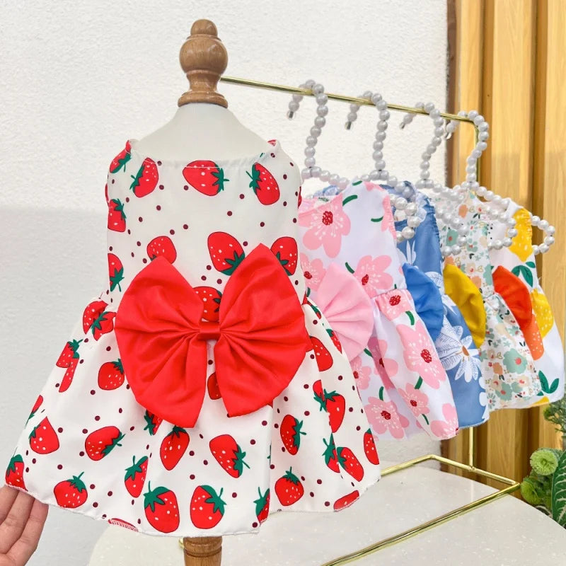 Princess Lace Bow Dress for Dogs & Cats – Cute Printed Summer Pet Skirt